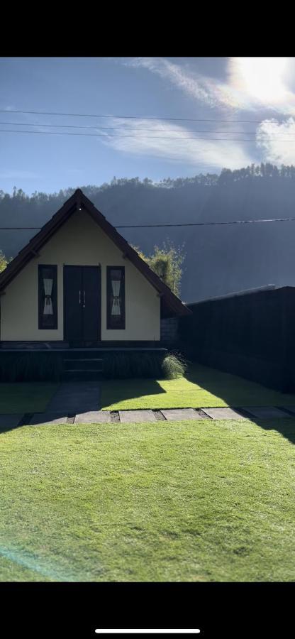 Semadi Mountview Lägenhet Baturaja  Exteriör bild